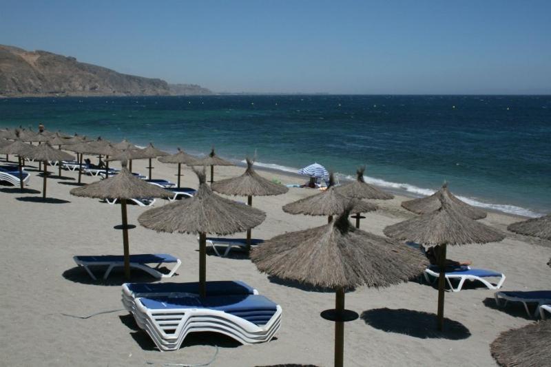 Apartahotel Aguadulce Экстерьер фото